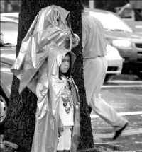 lluvia_gente_asb