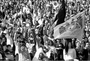 pumas_poli_lc06