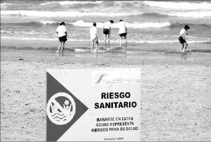 playa-contaminada-ver