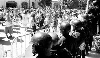 POLICIAS_MANIFESTANTES1