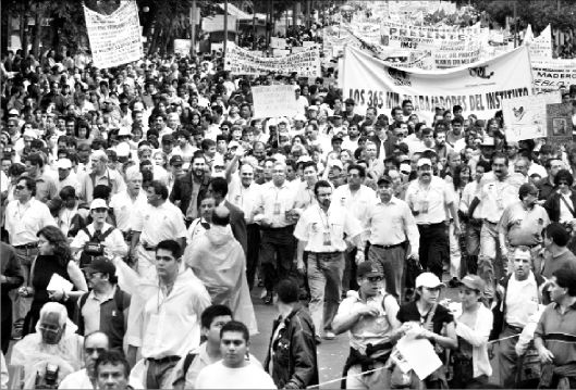 Marcha Imss dirigentes Ob c