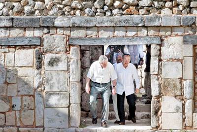 PASEO POR UXMAL