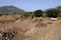 Vista de la mina de hierro Peña Colorada, la más importante del país y manzana de la discordia entre Jalisco y Colima