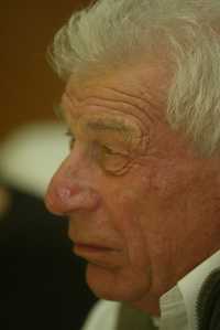 Cualquier palabra que sale de la boca de John Berger parece subir de lo más profundo