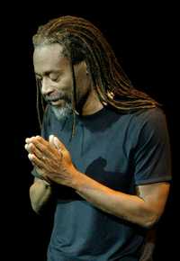 Bobby McFerrin durante el concierto, la noche del jueves, en Bellas Artes