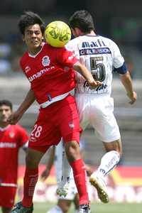 Pumas está a un paso de despedirse del torneo, tras su empate 0-0 con Toluca, ayer en el estadio de Ciudad Universitaria