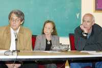 Carlos Montemayor, Rosario Ibarra y Gilberto López y Rivas, durante la conferencia de prensa que ofrecieron ayer en las instalaciones de la organización civil Servicios y Asesorías para la Paz