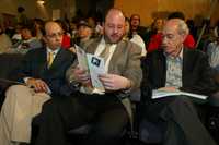 El director de Canal 22, Jorge Volpi; el titular del CNCA, Sergio Vela, y el especialista en medios Néstor García Canclini, durante la inauguración del Encuentro Internacional de Cultura y Medios