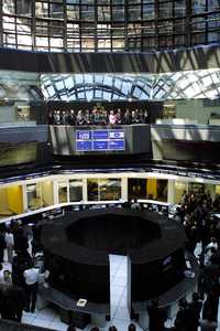 Vista del piso de remates de la Bolsa Mexicana de Valores en la ciudad de México