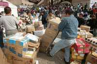 Los amparos interpuestos por miles de burócratas contra la ley fueron colocados en cajas. La imagen fue tomada en enero pasado